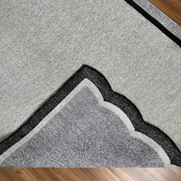 Untitled-2_0002_IMG_3930 2.webp